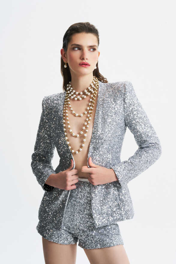 TRIPLE TROUBLE - Image 2