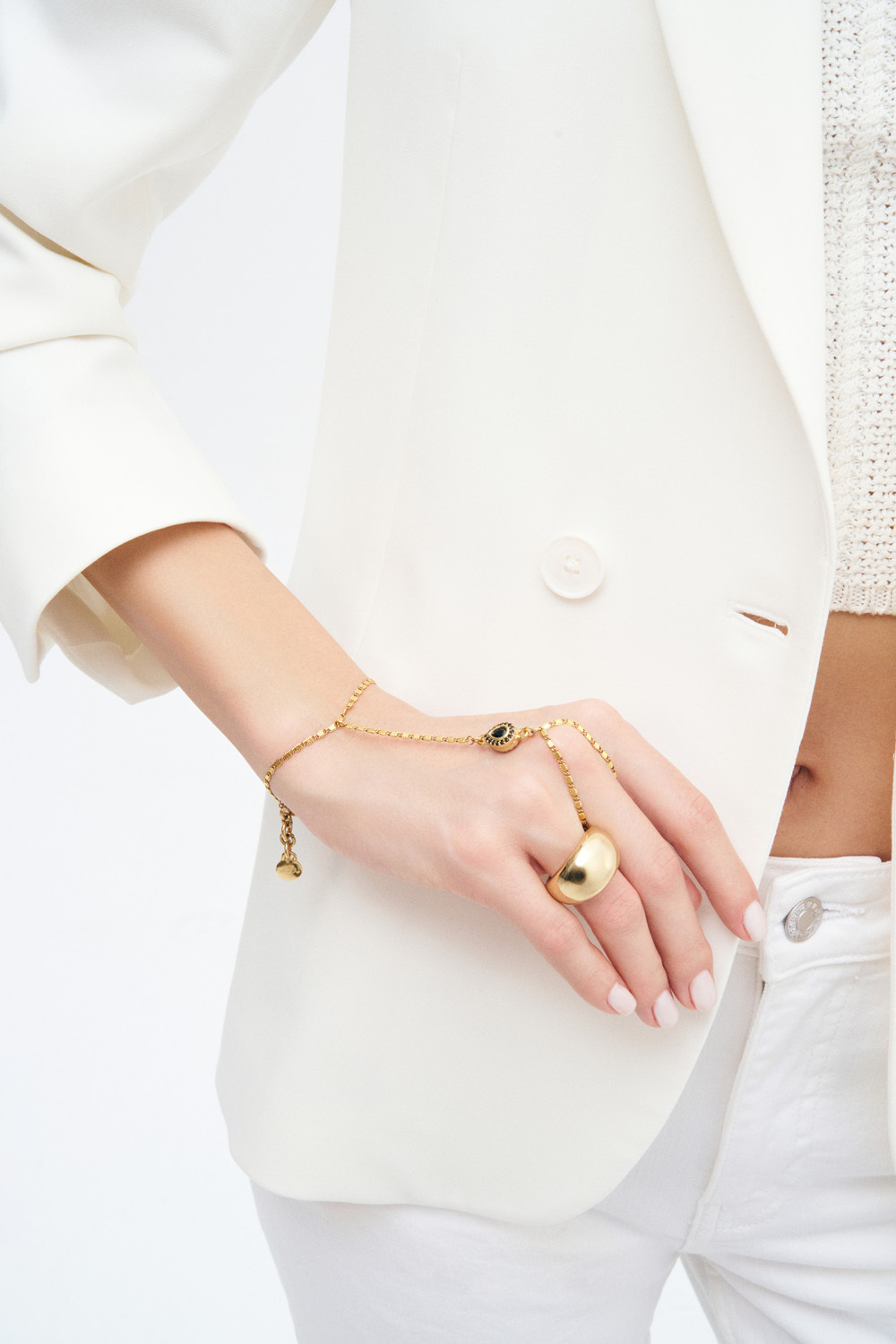 CHRIS GOLD - Image 4